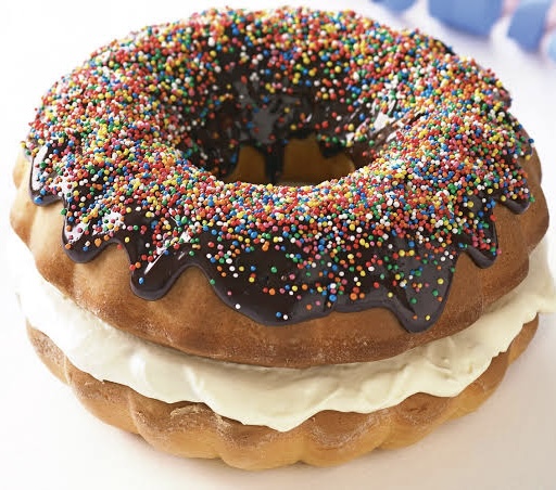 Dounat Cake